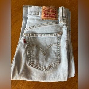 Levi’s Ribcage Bootcut Jeans Size 28